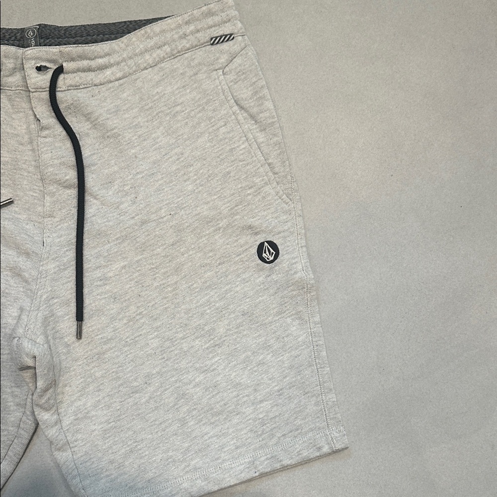 Volcom Men's Light Gray Athletic Shorts